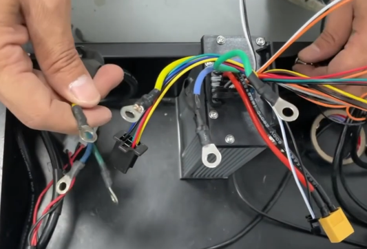 How to Install the New Controller on an Arwibon Q30 Scooter