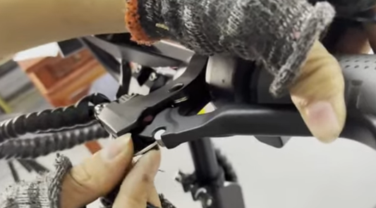 How to Install the Rear Brake Cable on an Arwibon Q30 Scooter