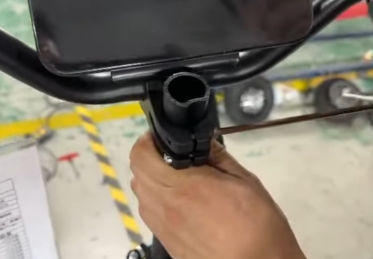 Arwibon Electric Scooter Handlebar Screw Tightness and Telescopic Stem Quick-Release Adjustment Guide