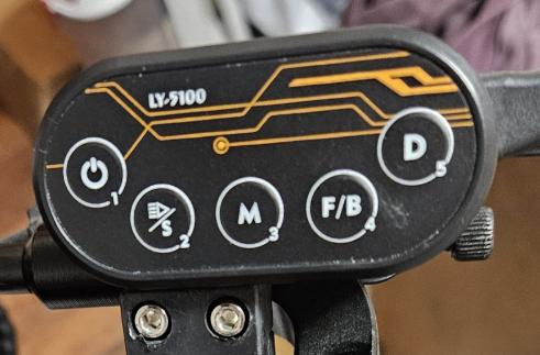 Arwibon MT30 scooter Throttle